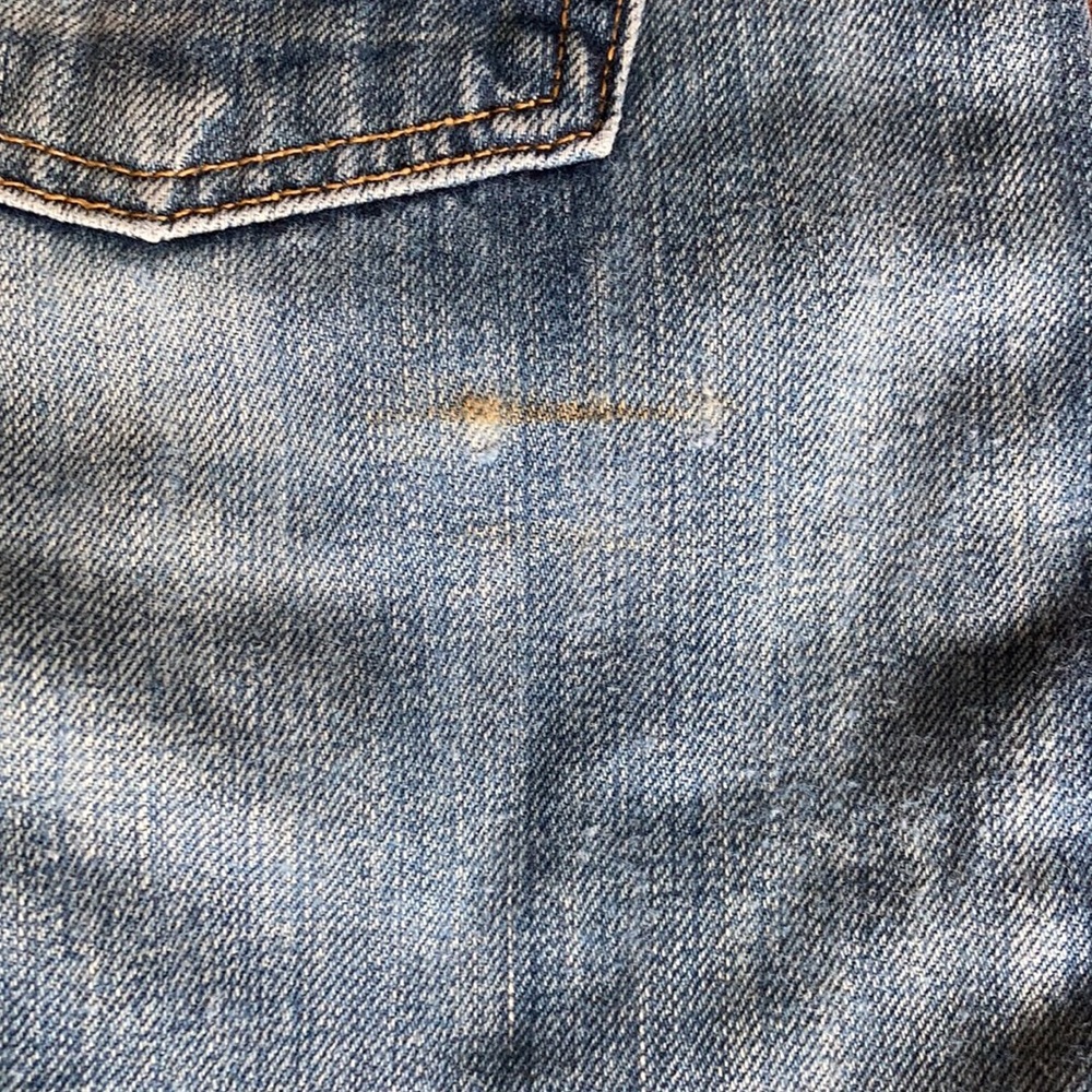 Distressed Levi’s - Picture 3 of 6